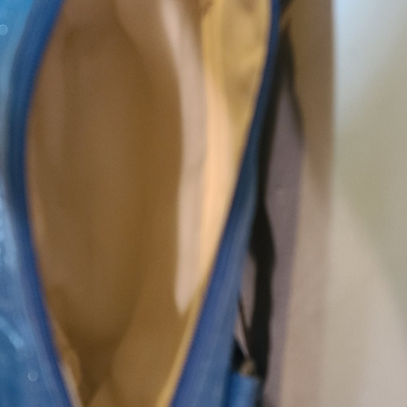 Blue Koltov purse - Picture 2 of 2